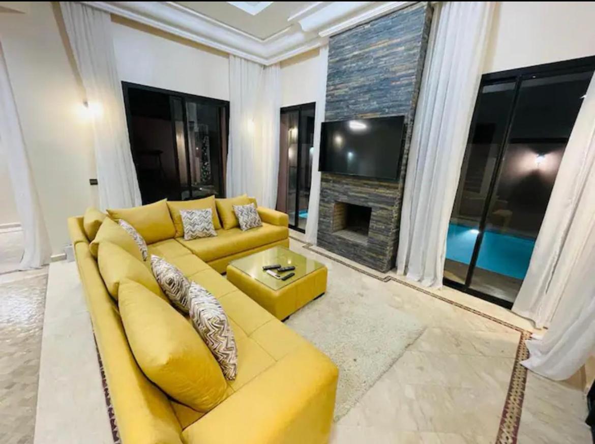 The Villa Avec Piscine Chauffee 4 Chambres Marrakesh Exterior photo