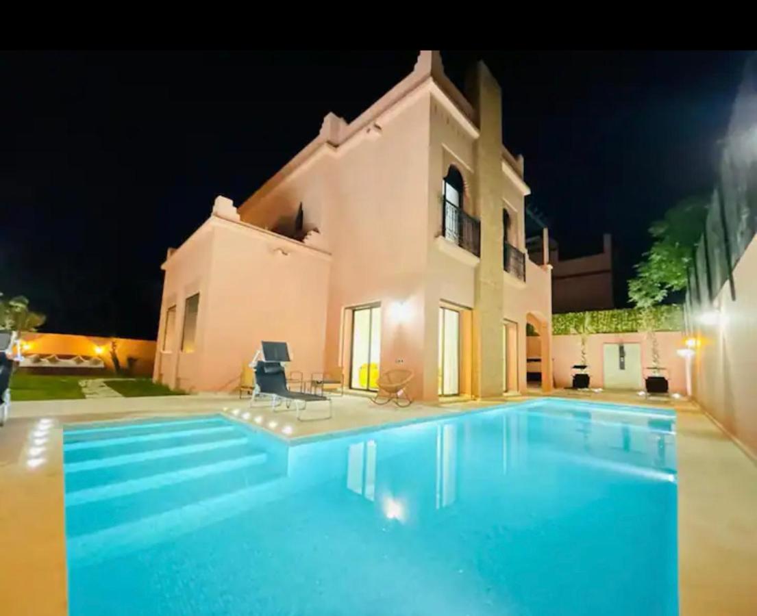 The Villa Avec Piscine Chauffee 4 Chambres Marrakesh Exterior photo
